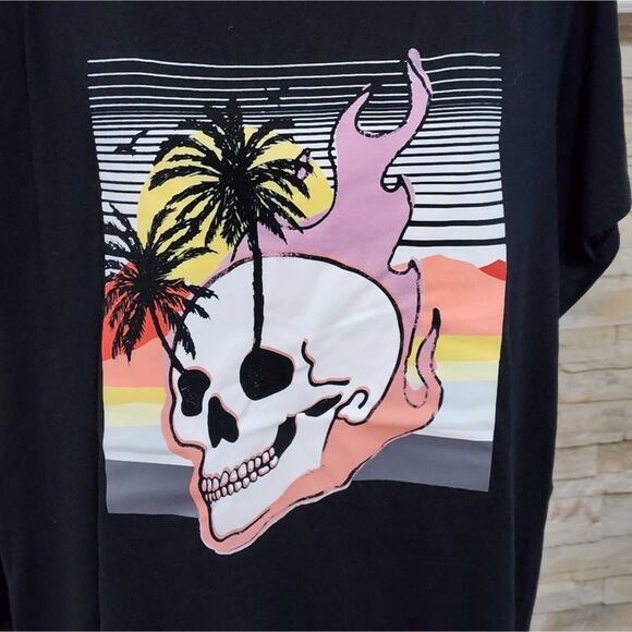 Torrid classic fit tropical flaming skull super soft tee shirt plus size 3 3X - Picture 4 of 5